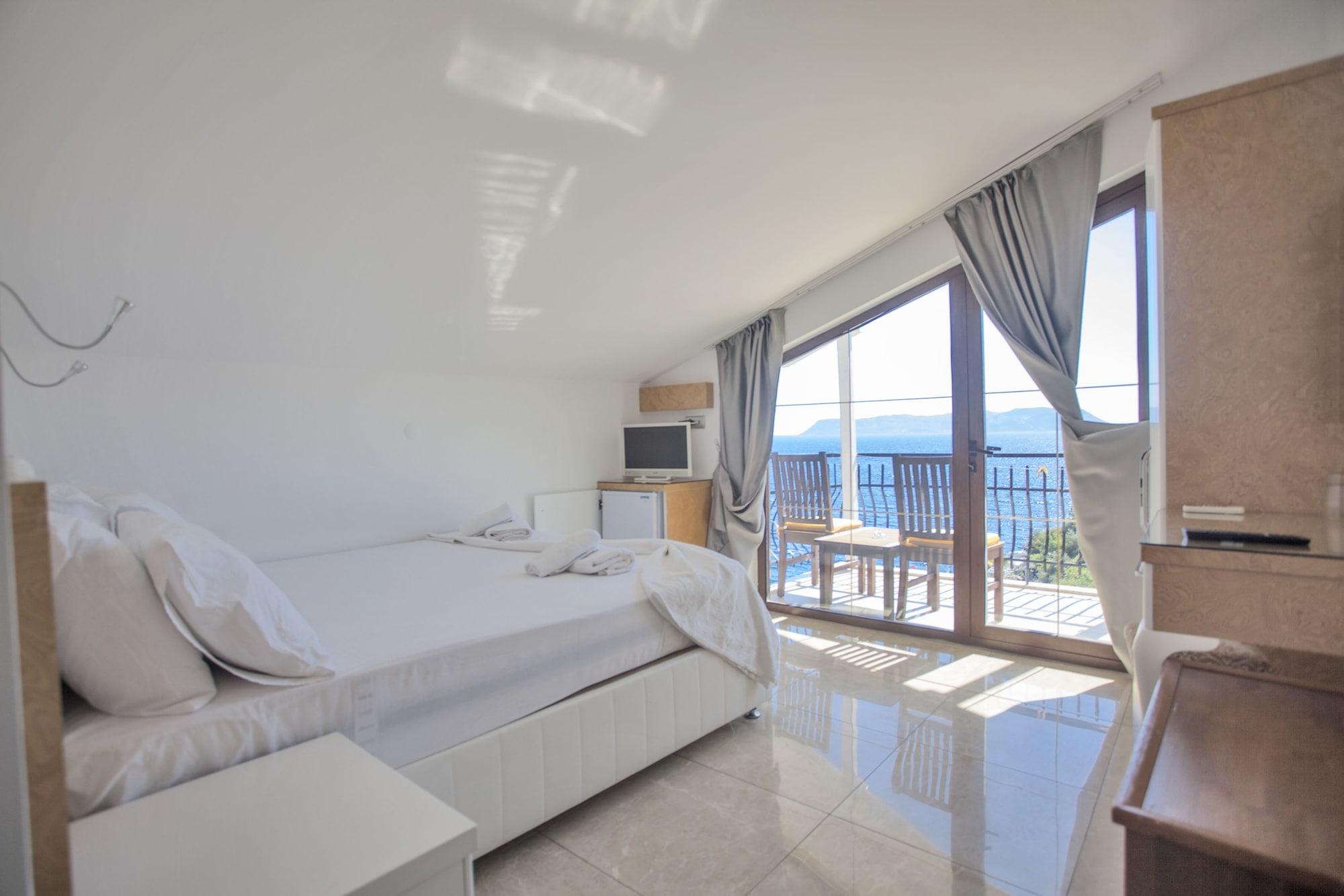 Hotel Ferah Каш Екстериор снимка