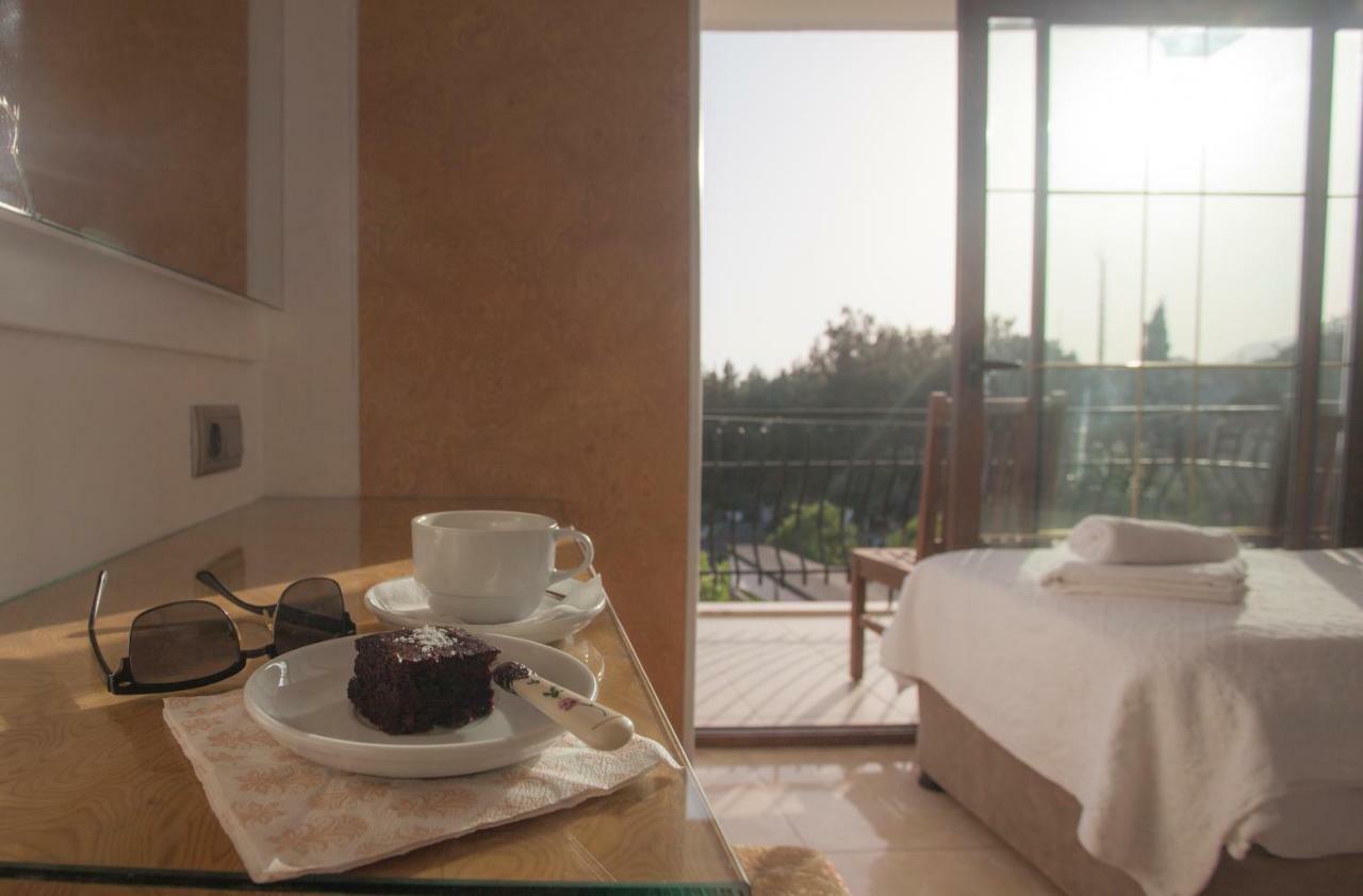 Hotel Ferah Каш Екстериор снимка
